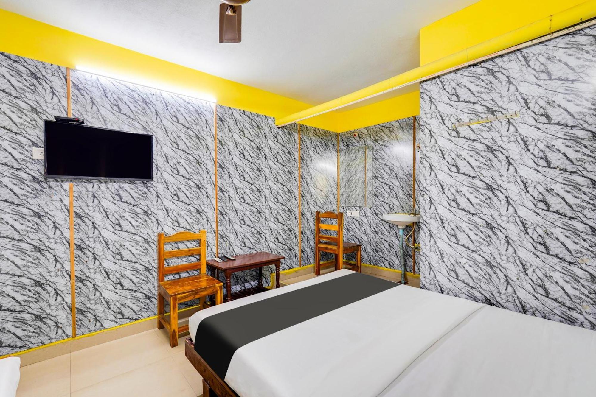 Super Hotel O Heritage Town Formerly Vasavi Puducherry Buitenkant foto